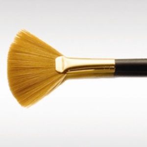 Fan brush